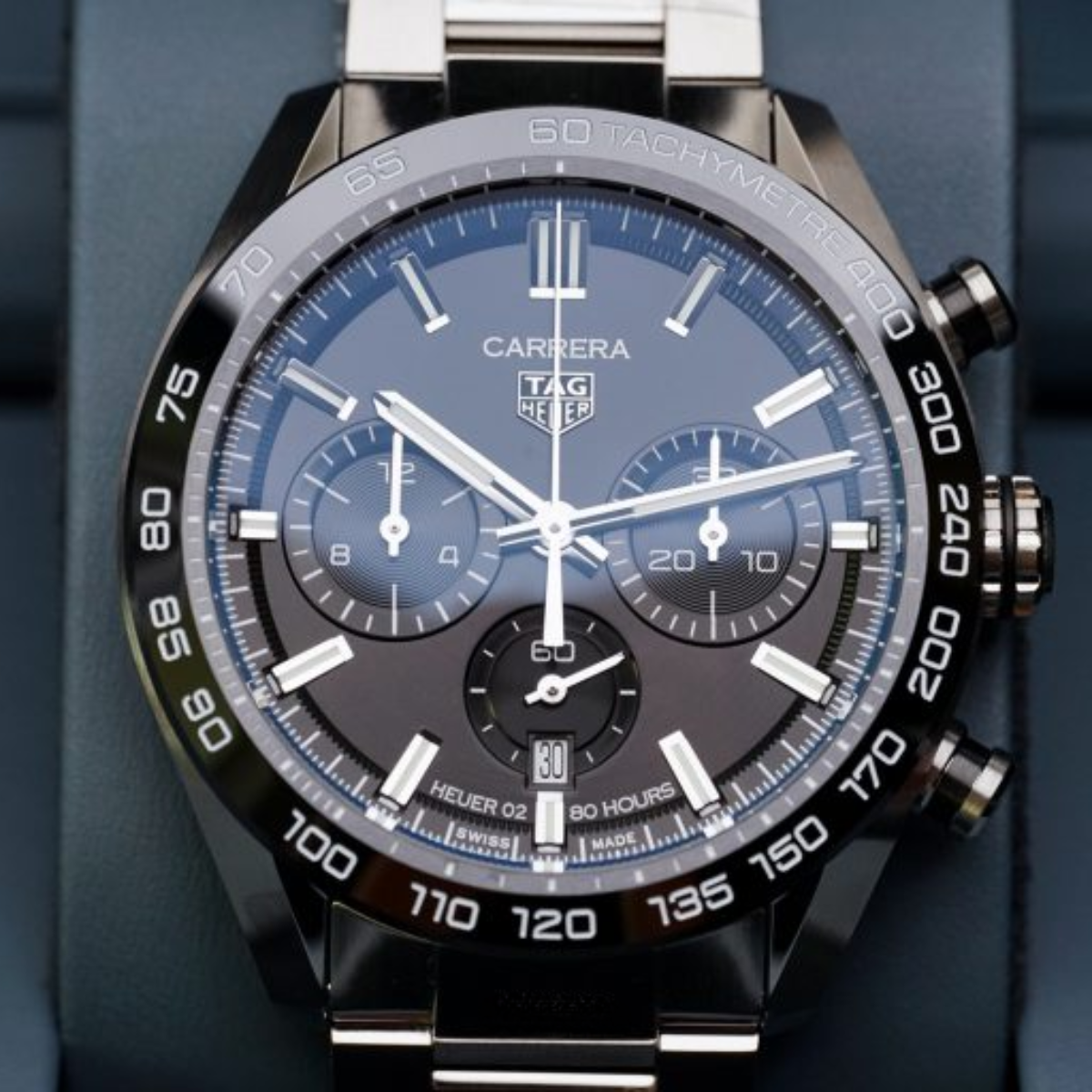 Relógio T.H Carrera Chronograph Fundo Preto Tachymetre