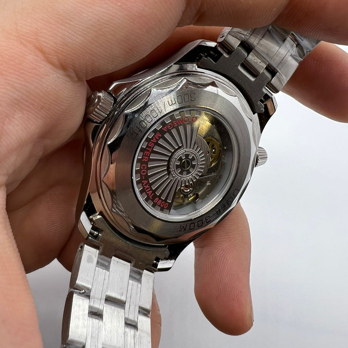 Relógio Omega Seamaster Diver 300M Fundo Preto