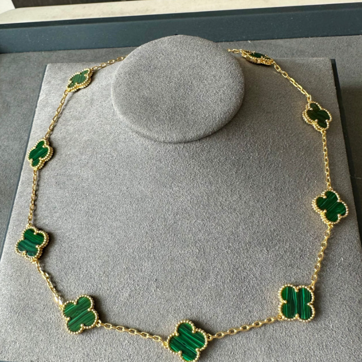 Conjunto Alhambra Trevo Colar 10 Trevos e Pulseira Verde - Ouro 18K