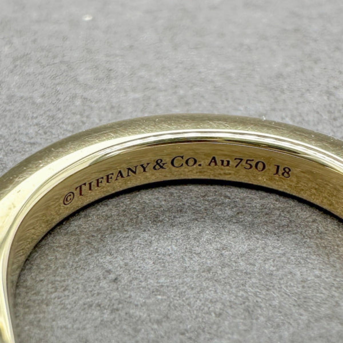Anel Lock Cadeado - Ouro 18K
