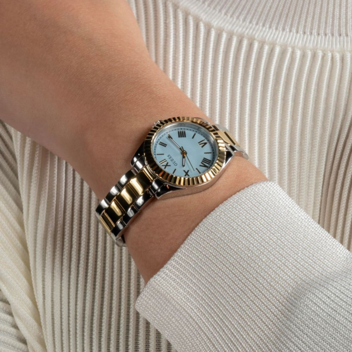 Relógio Mini Luna Detalhes Dourado - Prata 925