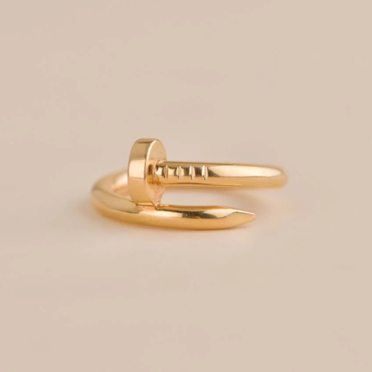 Anel Classic Prego - Ouro 18K
